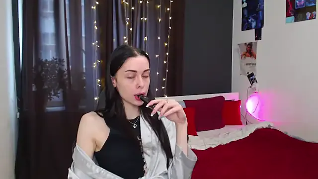 ariel_is_on_vacation — make me happy