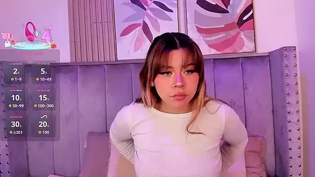Ariel_Wattson from StripChat is Freechat
