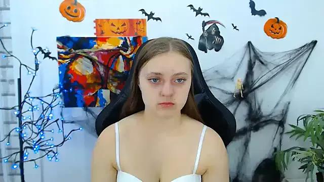 ArinaBelle from StripChat is Freechat