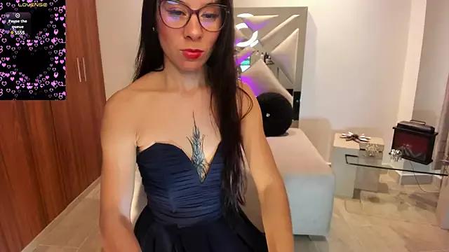 Arizona_Musee from StripChat is Freechat