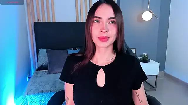 Try our girls live displays and explore the company of endless strippers, with beautiful physiques, vibrating toys and more.