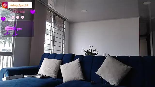 ashely_ryan24 from StripChat is Freechat