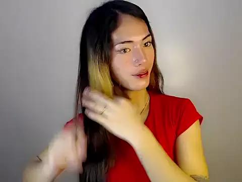 ashley_bombshell from StripChat is Freechat