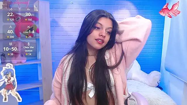 Try our girls live displays and explore the company of endless strippers, with beautiful physiques, vibrating toys and more.