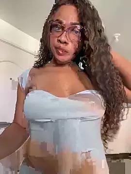 Try our girls live displays and explore the company of endless strippers, with beautiful physiques, vibrating toys and more.