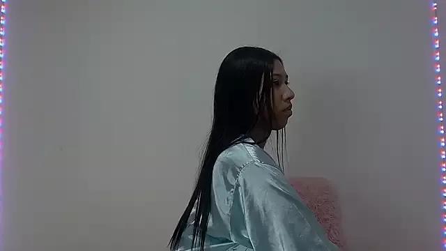 ashley_xxx_hh from StripChat is Freechat