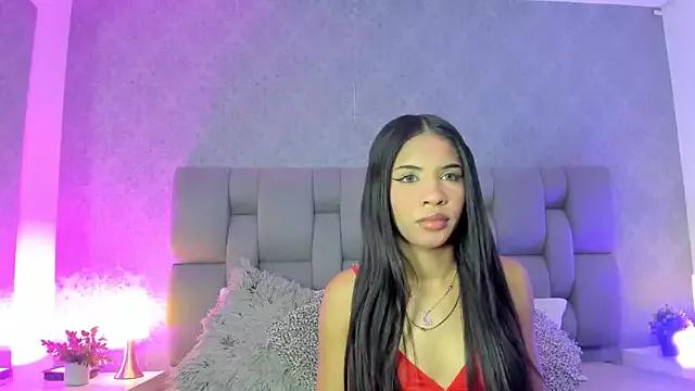 Try our girls live displays and explore the company of endless strippers, with beautiful physiques, vibrating toys and more.