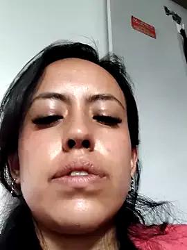 ashly_evers from StripChat is Freechat
