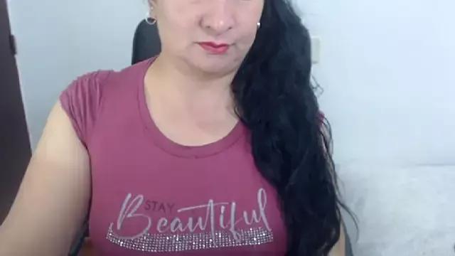 Ashyle from StripChat is Freechat
