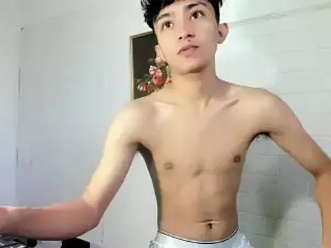 Asiancutiexx from StripChat is Freechat