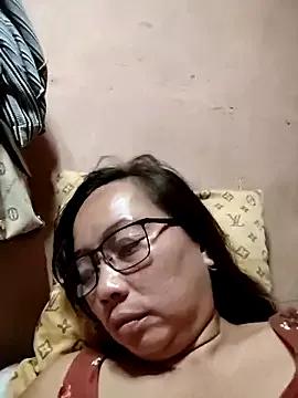 asianwet4u from StripChat is Freechat
