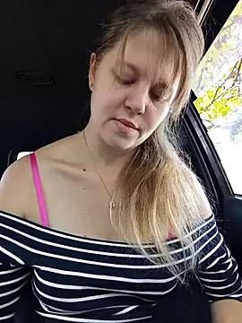 Try our girls live displays and explore the company of endless strippers, with beautiful physiques, vibrating toys and more.