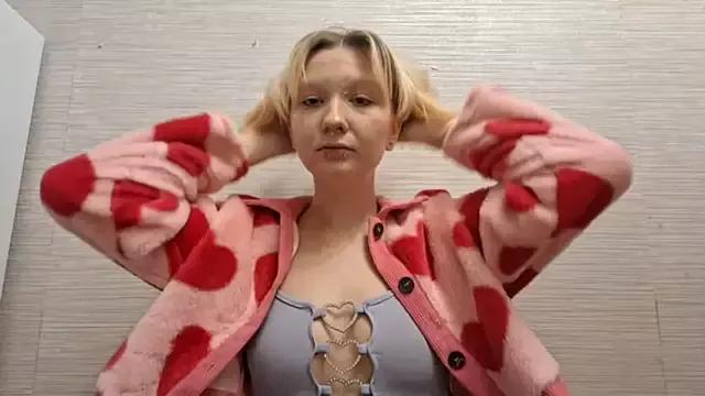 AstraVale from StripChat is Freechat