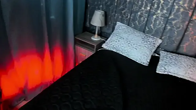 Atenea_Velle — pull on my nipples 30 sec