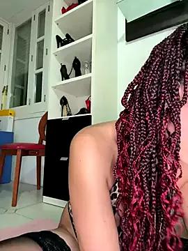 Try our girls live displays and explore the company of endless strippers, with beautiful physiques, vibrating toys and more.