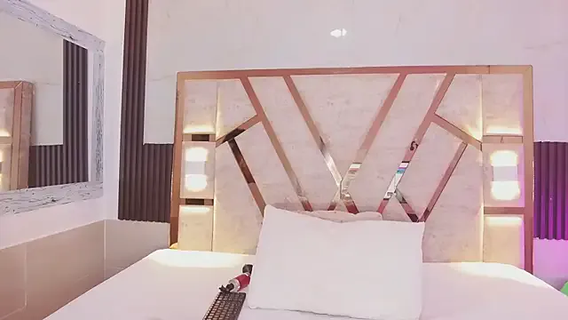 Avatar of Athenea_Mills