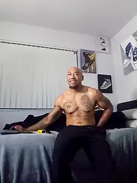 Photos of athephenomenal1 from StripChat is Freechat