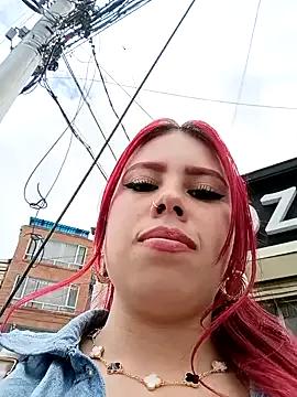 Try our girls live displays and explore the company of endless strippers, with beautiful physiques, vibrating toys and more.