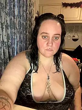 Aurora_UK from StripChat is Freechat