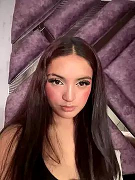 Try our girls live displays and explore the company of endless strippers, with beautiful physiques, vibrating toys and more.