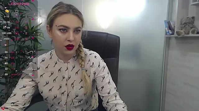 AvaBlue_ from StripChat