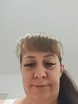 AvaDivaMilf's avatar