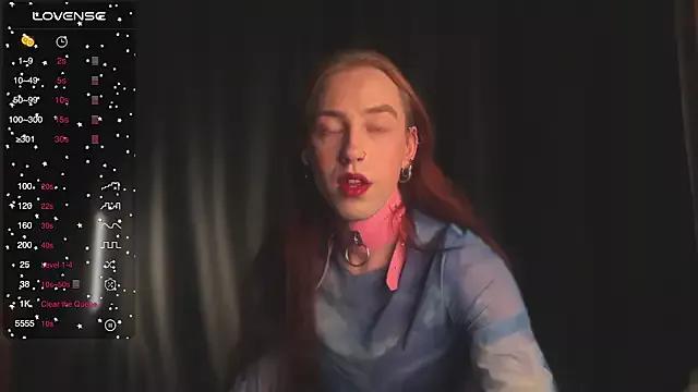 Avril_Pearly_ from StripChat is Freechat