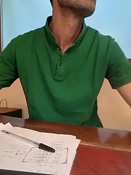 AvvocatoPorco from StripChat