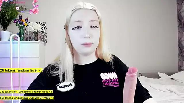 aya_katana from StripChat