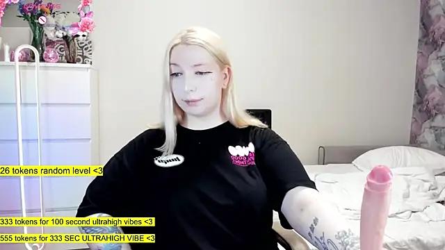 aya_katana from StripChat