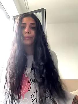 AylinHazellx from StripChat is Freechat