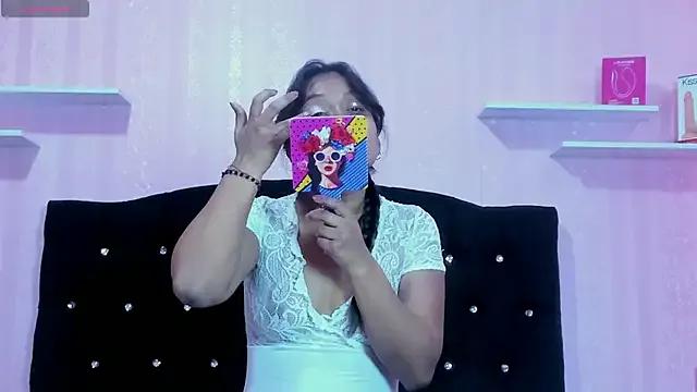 Azul_Moon from StripChat is Freechat