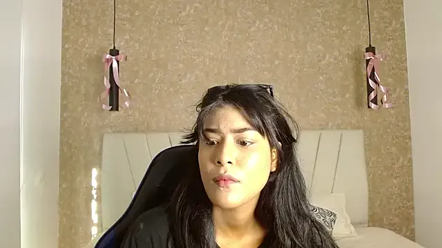 babilett — Ahegao + suck fingers