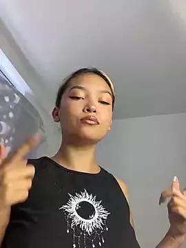 baby_lizy from StripChat is Freechat