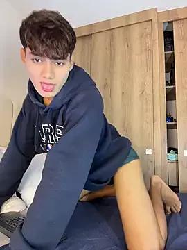 Baby_santi_ from StripChat is Freechat