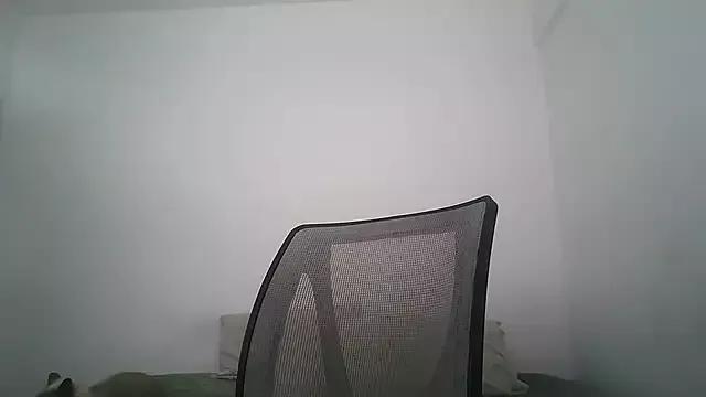 badddoll from StripChat is Freechat
