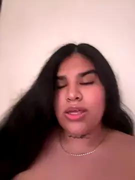 Try our girls live displays and explore the company of endless strippers, with beautiful physiques, vibrating toys and more.