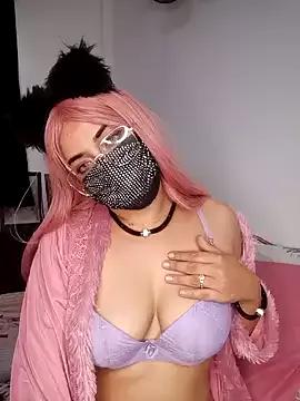 Bayan-Queen from StripChat is Freechat