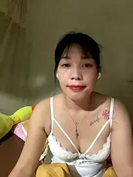 Bear-cute00 from StripChat is Freechat