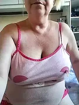 beatricesexy from StripChat is Freechat