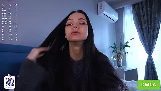 Try our girls live displays and explore the company of endless strippers, with beautiful physiques, vibrating toys and more.