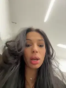 Avatar of Bella_Vixen_