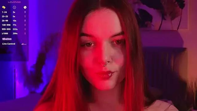 Try our girls live displays and explore the company of endless strippers, with beautiful physiques, vibrating toys and more.