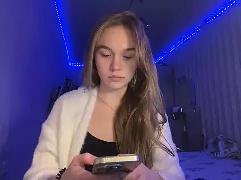 Try our girls live displays and explore the company of endless strippers, with beautiful physiques, vibrating toys and more.