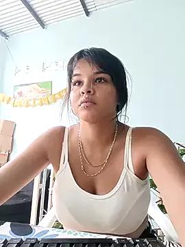 Bellota_22_Fuckme from StripChat is Freechat