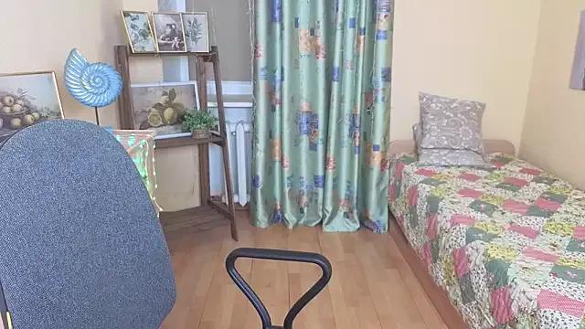 Betty_Brick from StripChat is Freechat