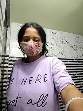 big_tits-queen from StripChat is Freechat