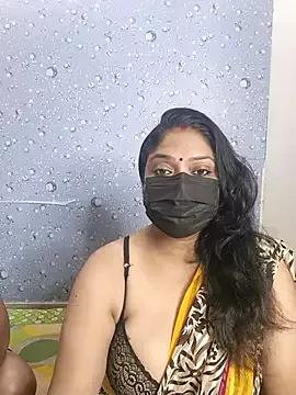 Photos of Bigboobs_Queenindia from StripChat is Freechat