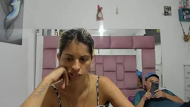 bigcock_iris08 from StripChat is Freechat