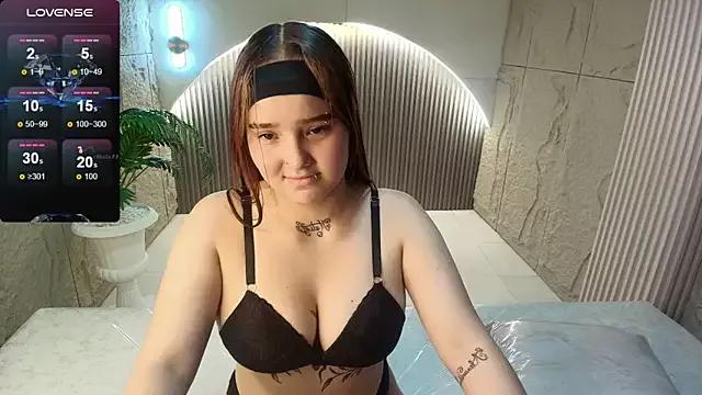 black_russo_r from StripChat is Freechat